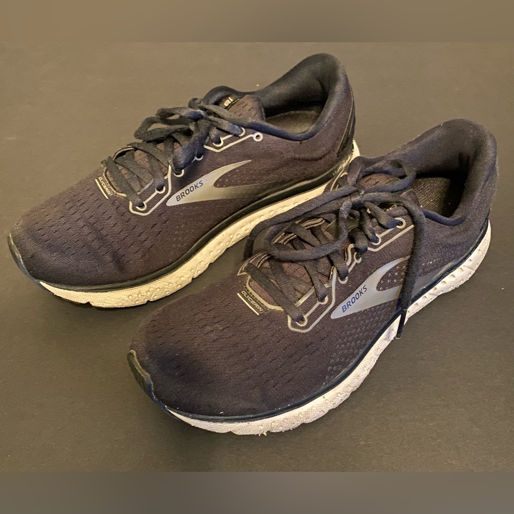Brooks Glycerin 18 Women’s Running Shoes Black Size 9